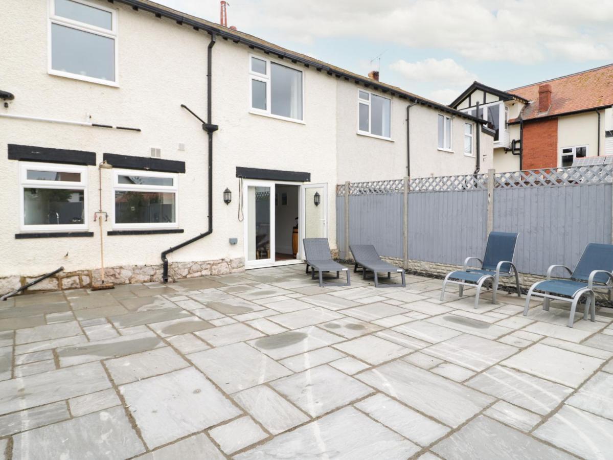 Villa The Anchorage Colwyn Bay Exterior foto